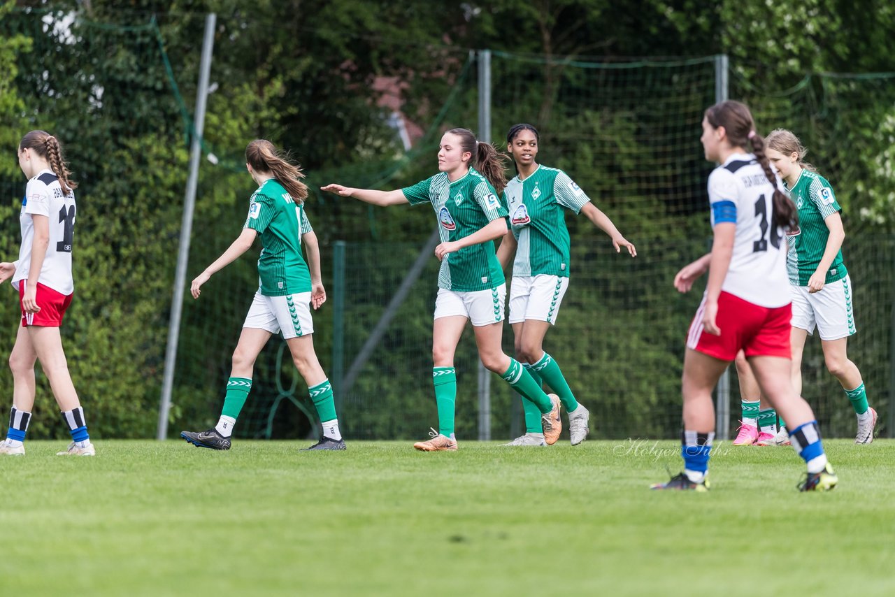 Bild 182 - wBJ Hamburger SV - SV Werder Bremen : Ergebnis : 1:3